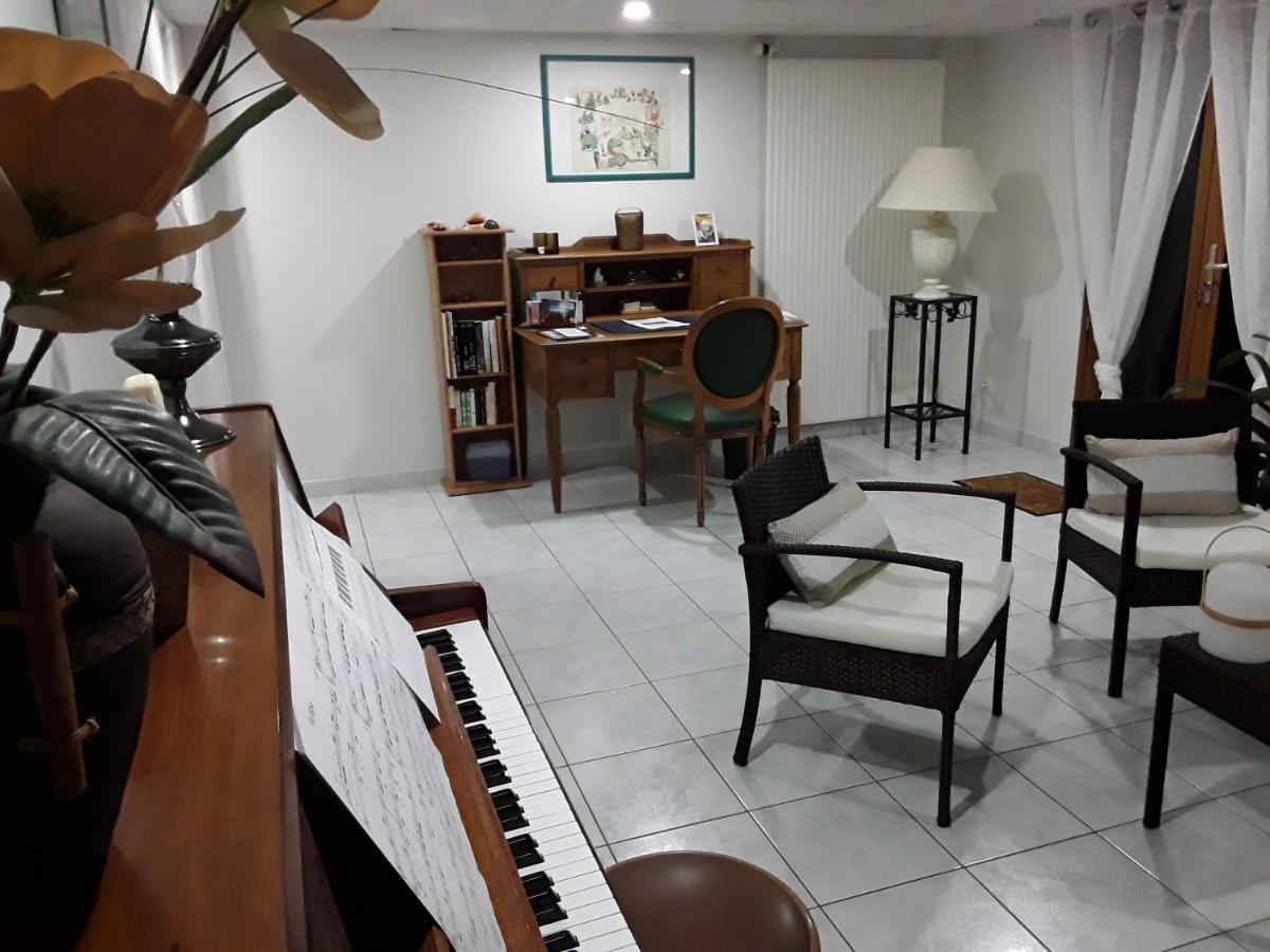 Suite Hauteurs De Vichy Creuzier-le-Vieux Εξωτερικό φωτογραφία