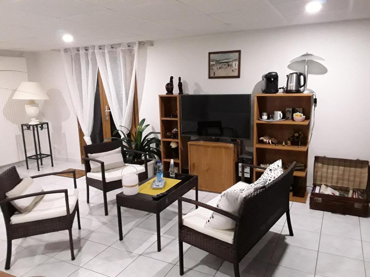 Suite Hauteurs De Vichy Creuzier-le-Vieux Εξωτερικό φωτογραφία